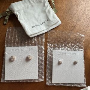 OLIVE & PIPER PEARL EARRINGS